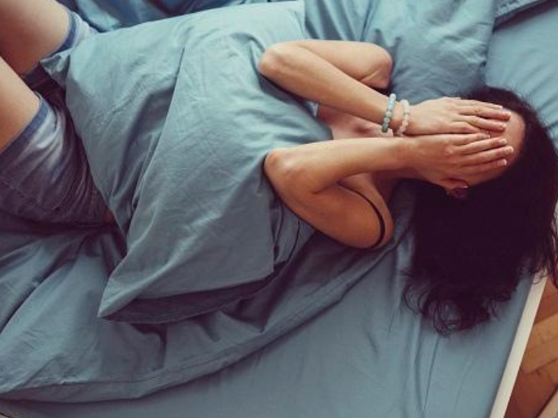 Best Sleeping Positions for Period Cramps